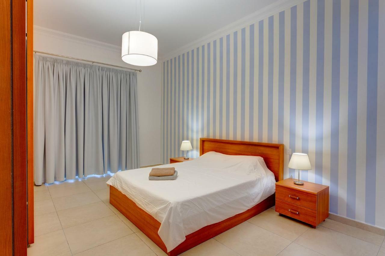 Apartment In Fort Cambridge With Pool Σλιέμα Εξωτερικό φωτογραφία