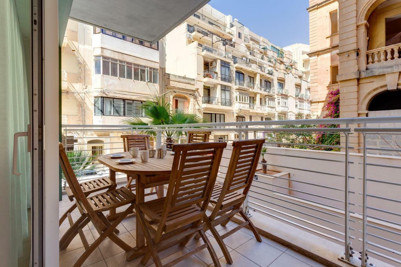 Apartment In Fort Cambridge With Pool Σλιέμα Εξωτερικό φωτογραφία